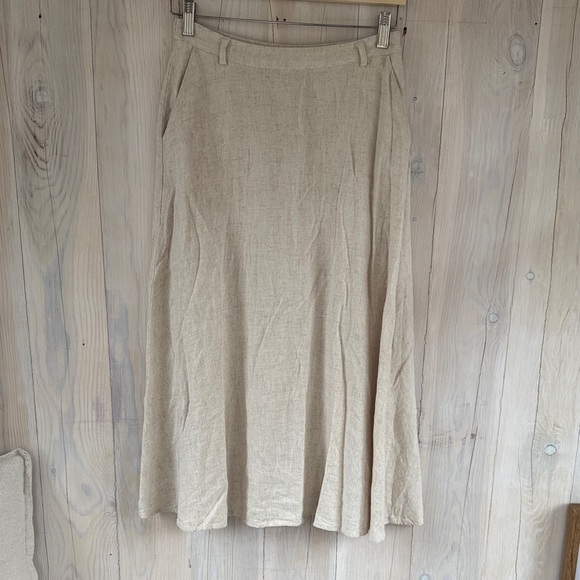 stradivarius Dresses & Skirts - Stradivarius Linen Blend Skirt Size 4